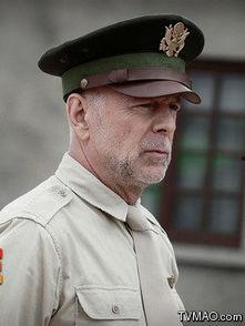 大轰炸演员八卦,揭秘演员们的幕后故事与八卦传闻